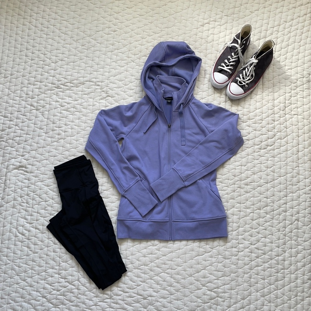 ATHELTA fitted zip-up hooded jacket